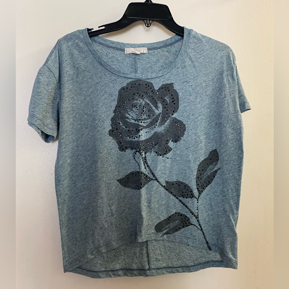Forever 21 Womens Gray T Shirt S Small Black Stoned Stones Rose Print